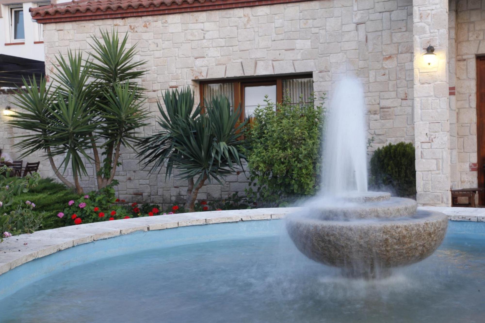 Nostos Hotel Afytos Exterior photo