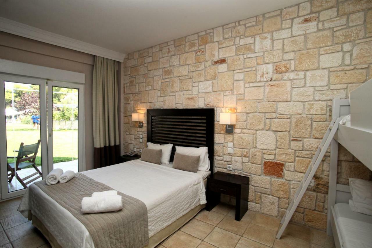Nostos Hotel Afytos Exterior photo
